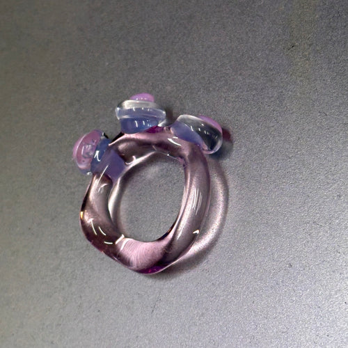 Anillo bolitas aplastadas
