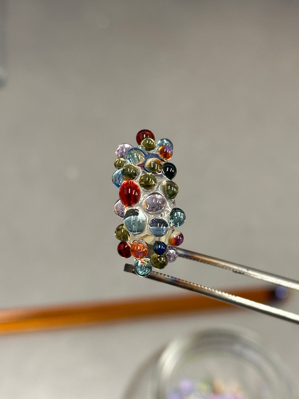 BESTSELLER Anillo bolitas multicolor
