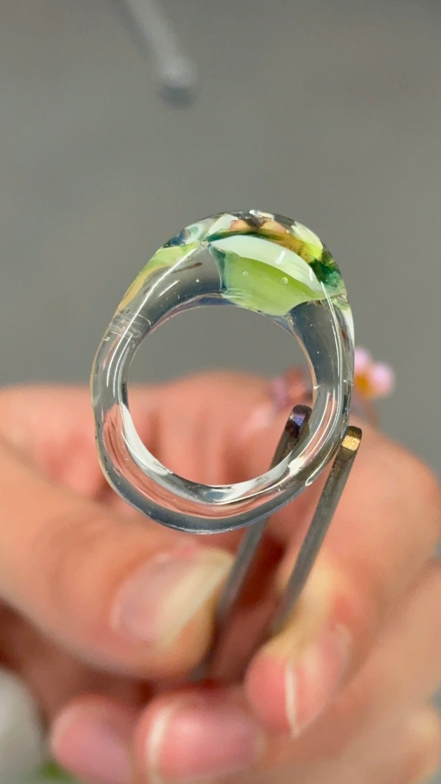 Anillo burbuja verde